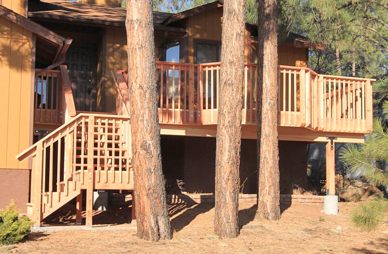 Redwood deck in Flagstaff Arizona