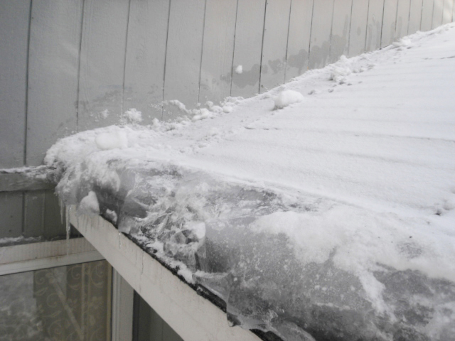 ice dam on a house in Flagstaff AZ